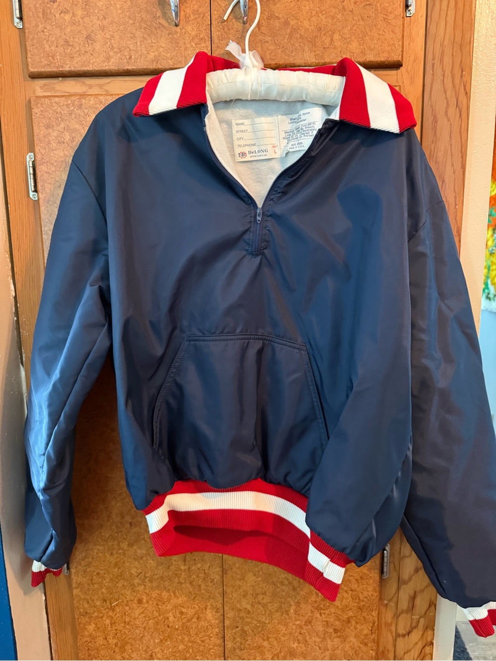 Vintage DeLong Sportswear Windbreaker Jacket Men's Size Large Pullover Crewneck